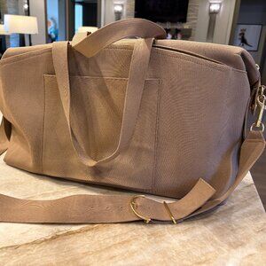 Cuyana cappuccino overnight bag in recycled knit